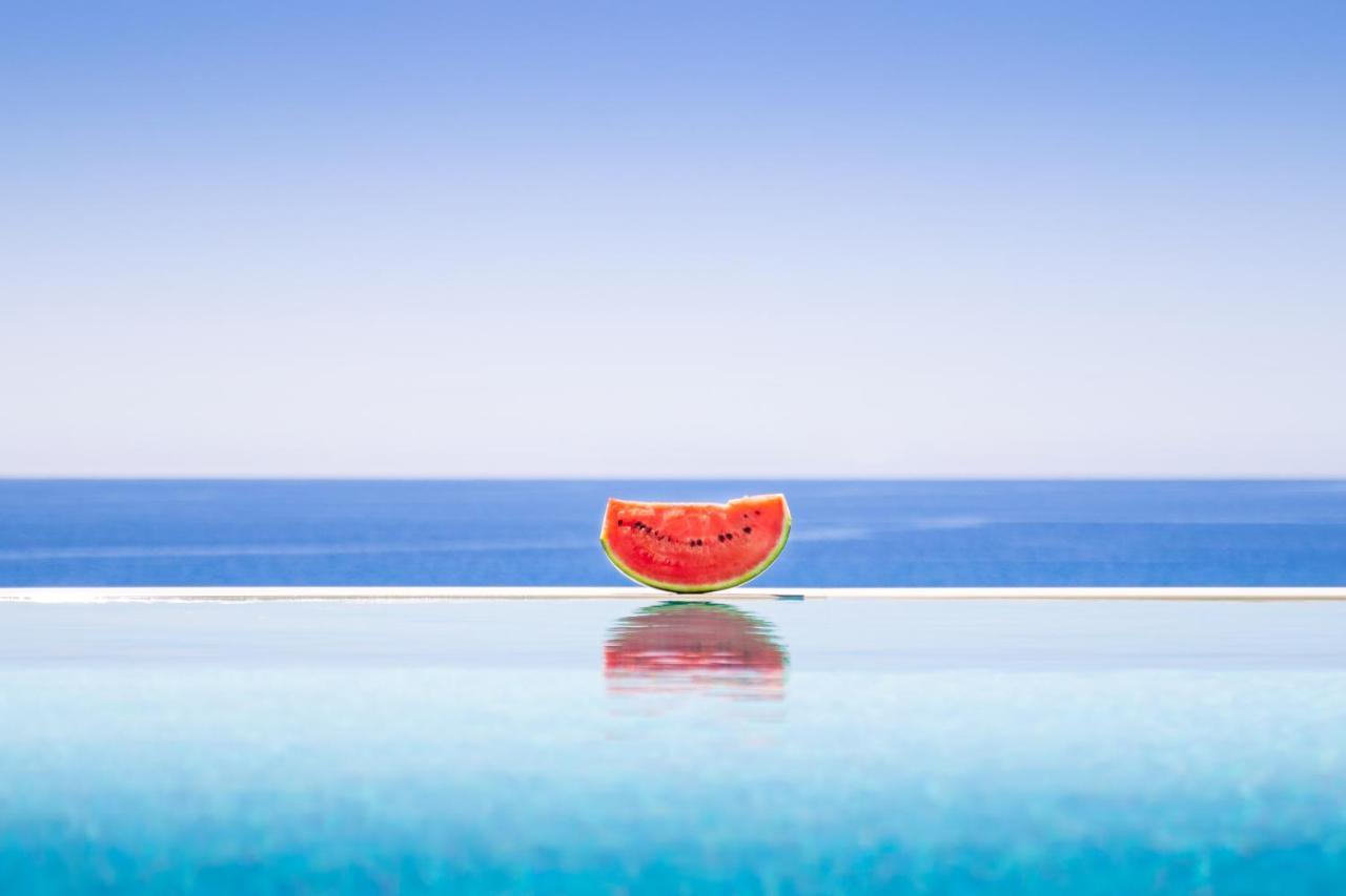Aros Luxury Villas Lakki  Екстер'єр фото