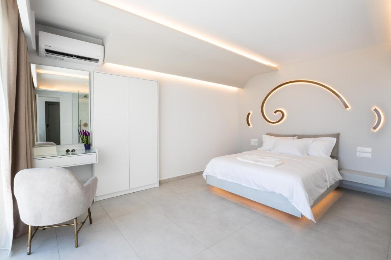 Aros Luxury Villas Lakki  Екстер'єр фото