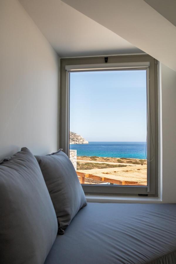 Aros Luxury Villas Lakki  Екстер'єр фото