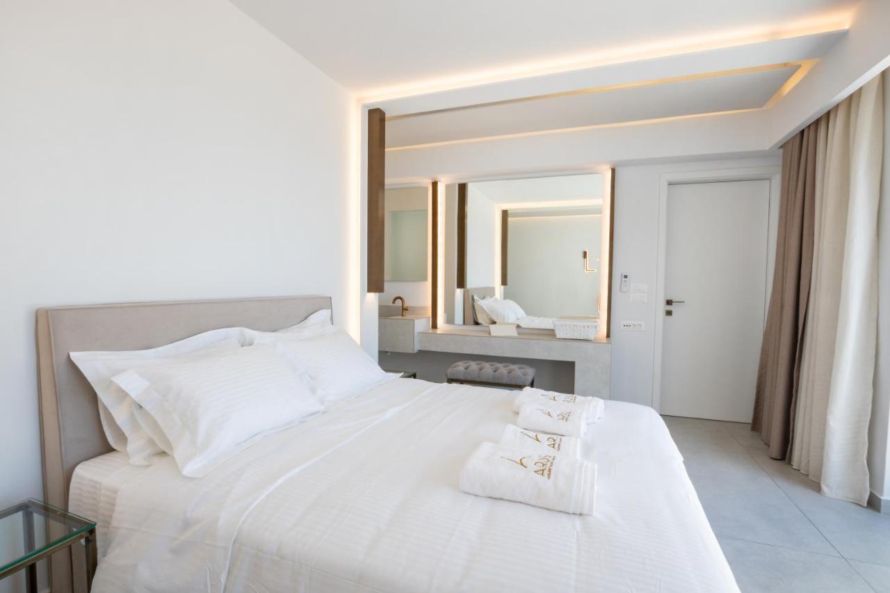 Aros Luxury Villas Lakki  Екстер'єр фото