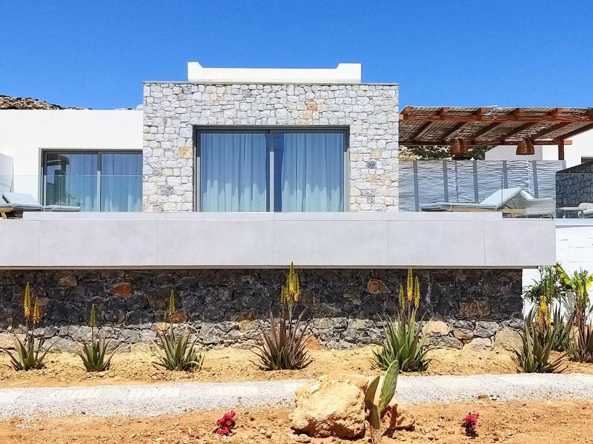 Aros Luxury Villas Lakki  Екстер'єр фото